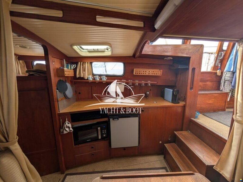 Nauticat 33