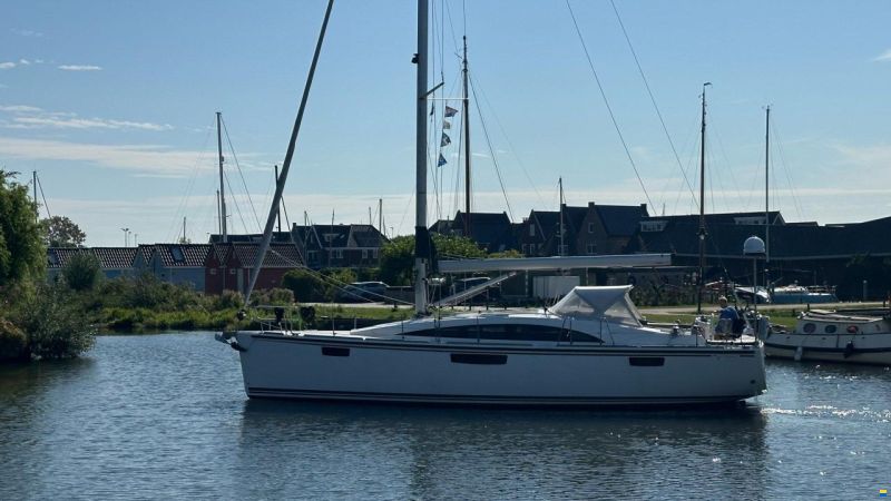 Bavaria 42 Vision