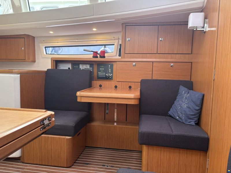Bavaria 42 Vision