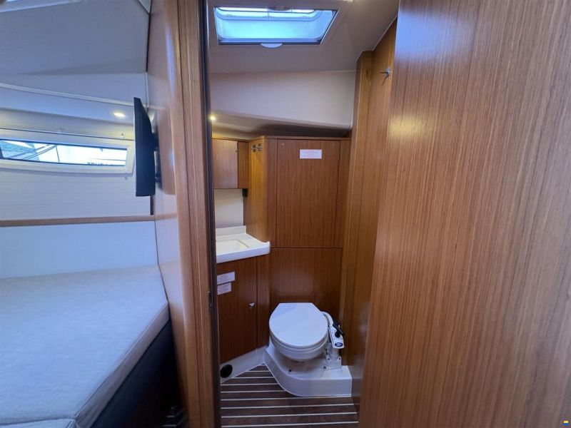 Bavaria 42 Vision