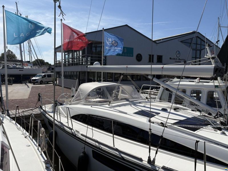 Bavaria 42 Vision