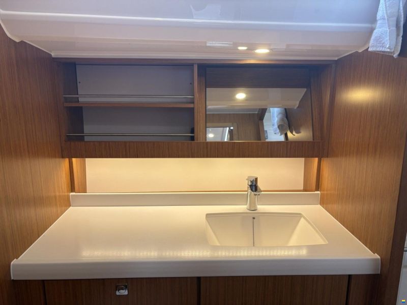 Bavaria 42 Vision