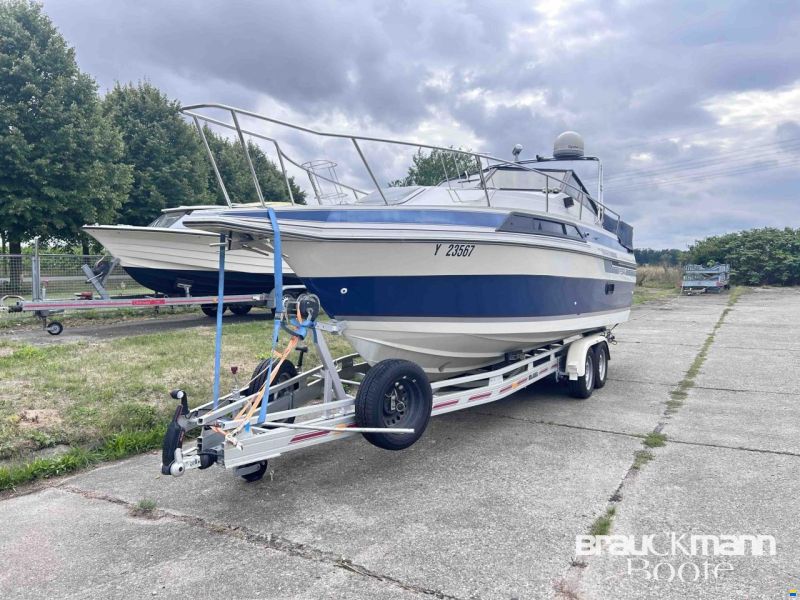 Regal Ambassador 255 XL