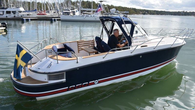 Nimbus 250 R