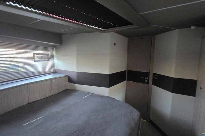 Galeon 440 Fly