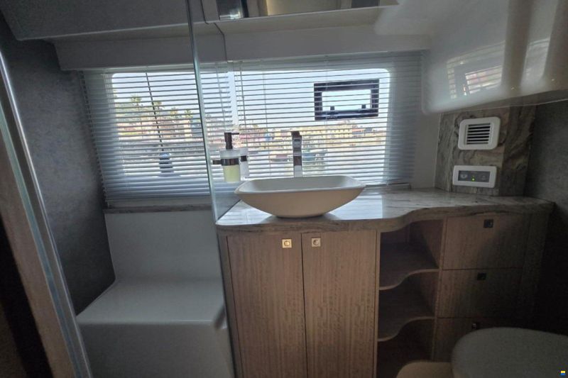 Galeon 440 Fly