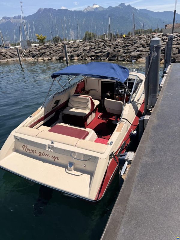 Maxum 2400