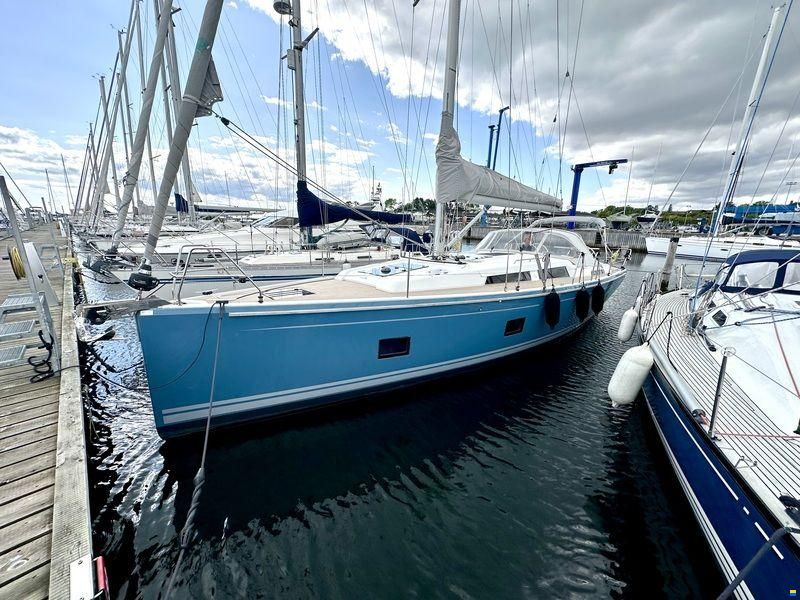 Hanse 418