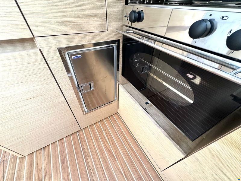 Hanse 418