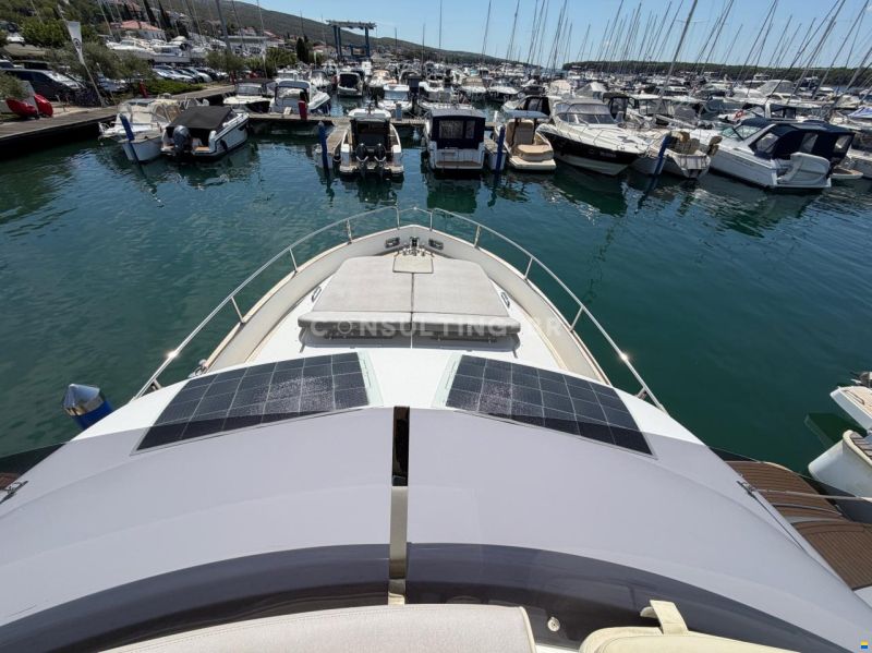 Azimut Magellano 43