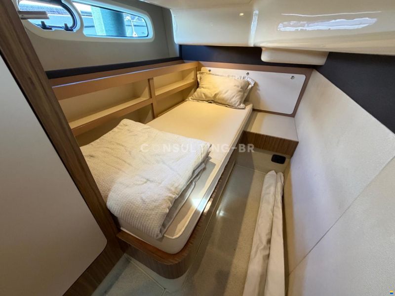 Azimut Magellano 43