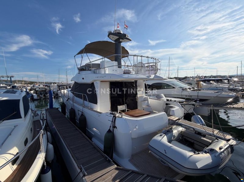 Azimut Magellano 43