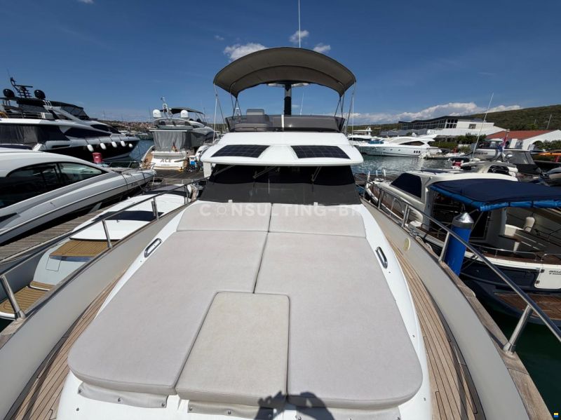 Azimut Magellano 43