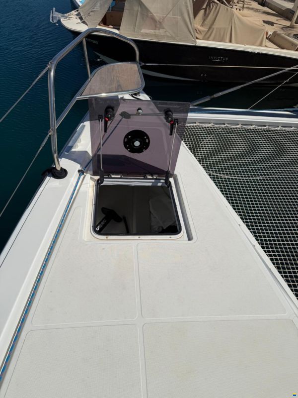 Lagoon 55