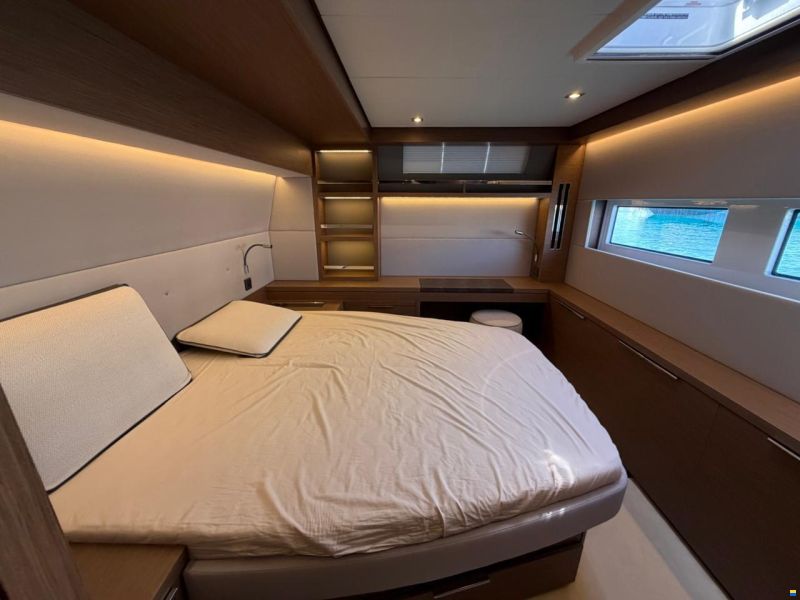 Lagoon 55