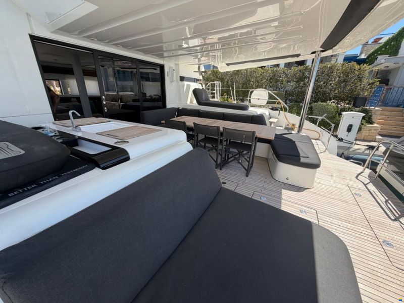 Lagoon 55