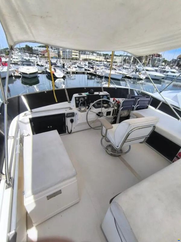OCEAN ALEXANDER 390