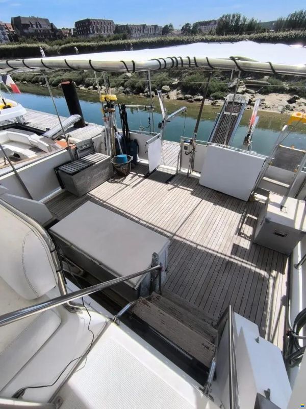 OCEAN ALEXANDER 390