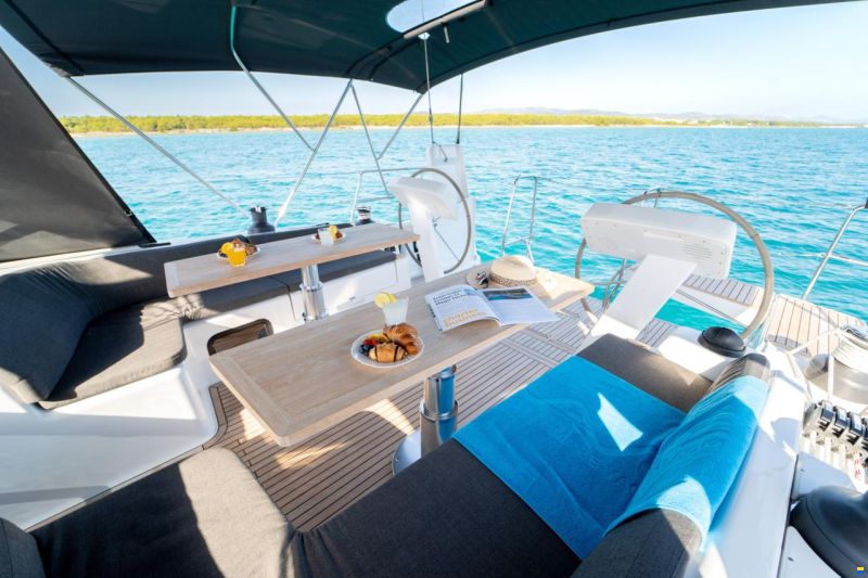 Hanse 508