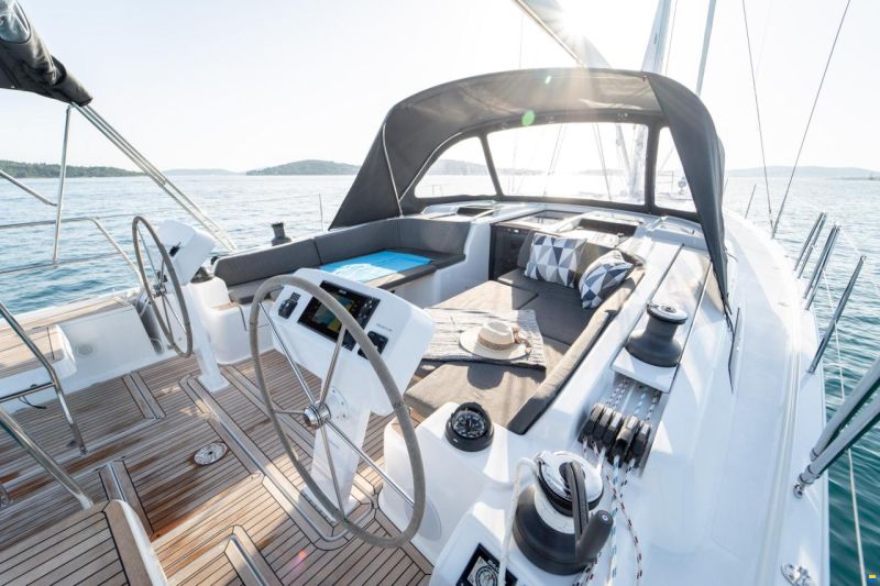 Hanse 508