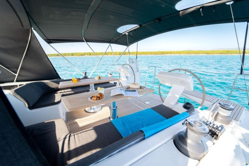 Hanse 508