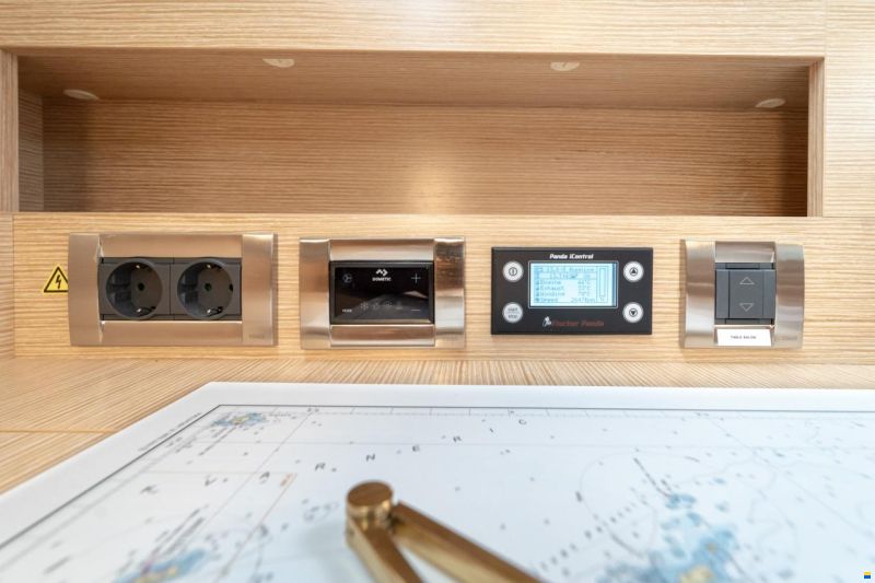 Hanse 508