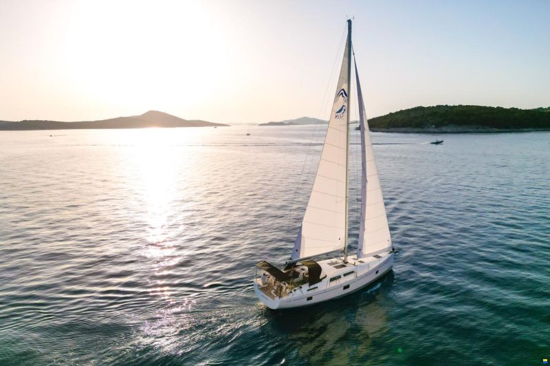 Hanse 508