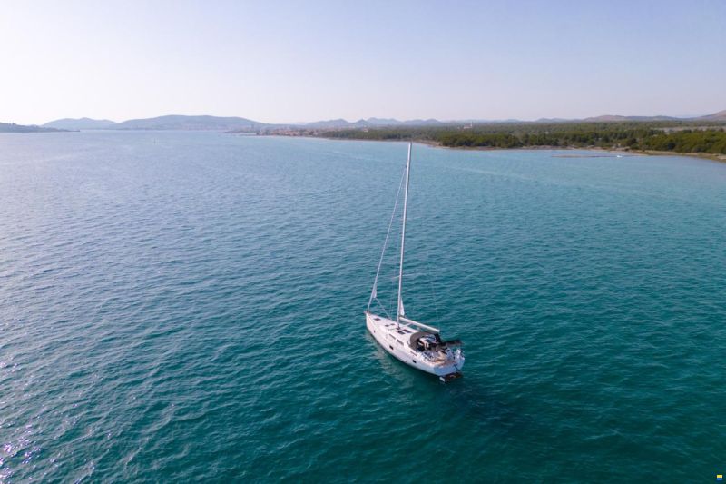 Hanse 508