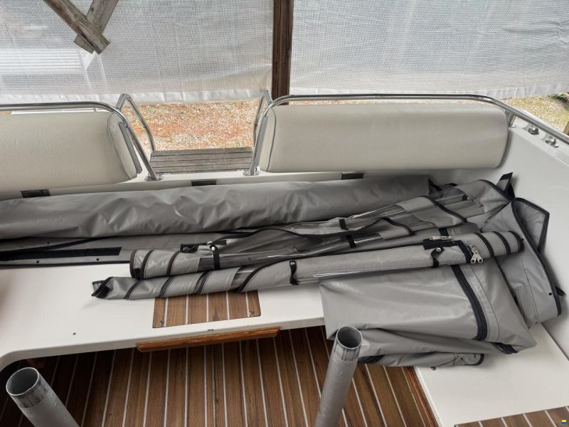 Fjord Dolphin 900