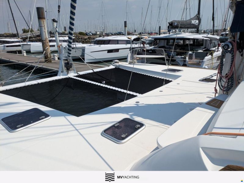Catana 47