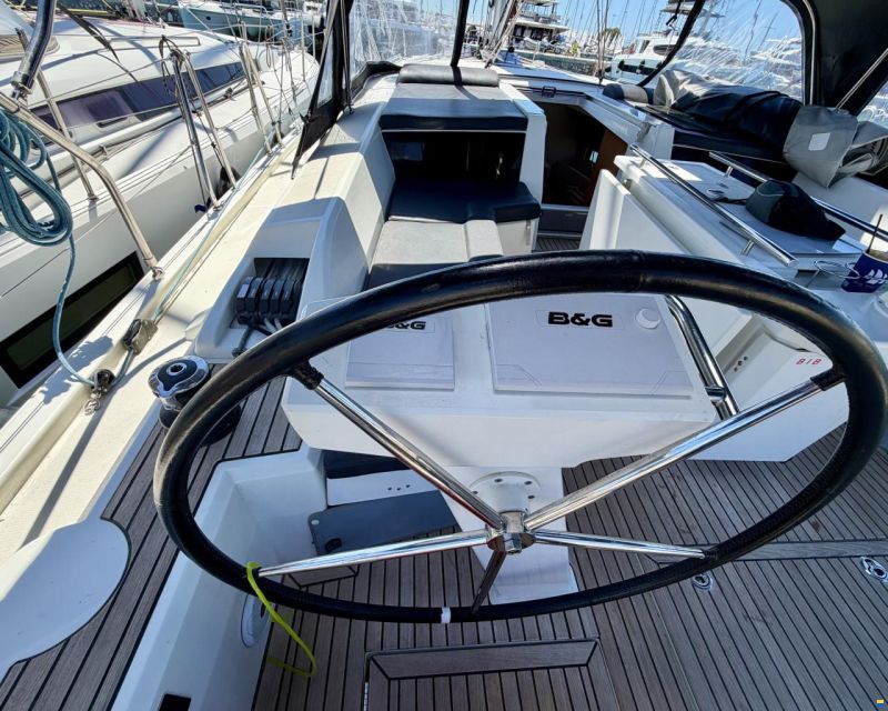 Beneteau Oceanis 46.1