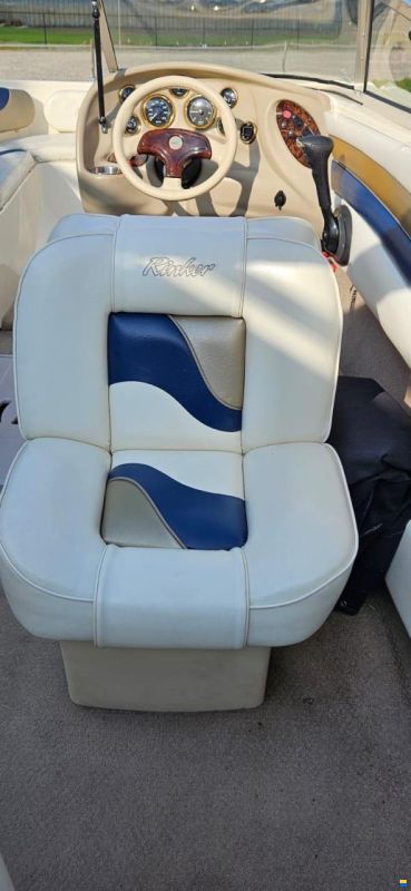 Rinker Captiva 192 Bowrider