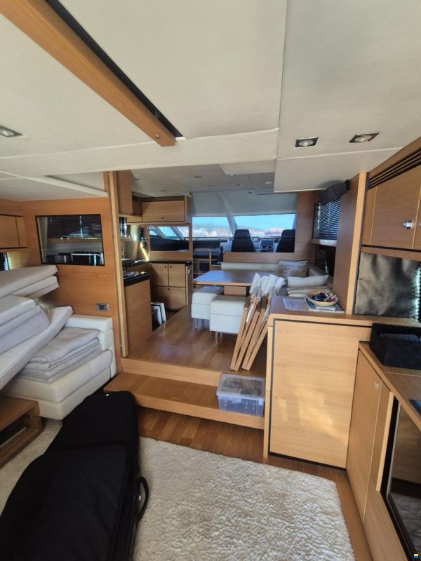 Fairline Squadron 55