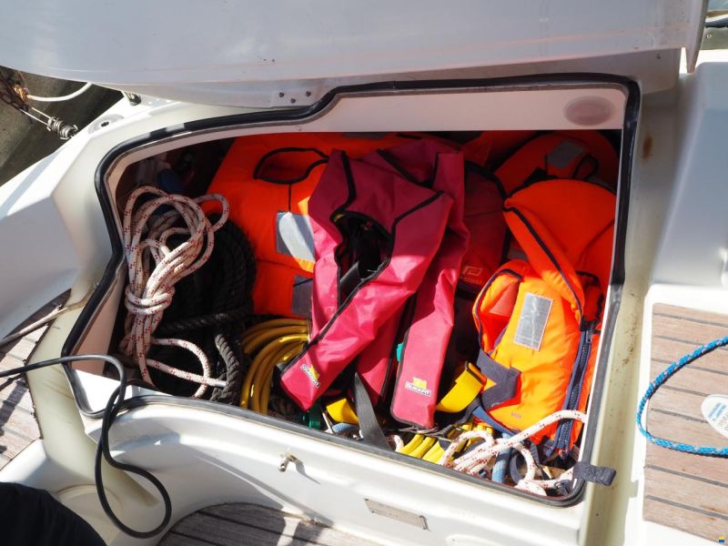 Jeanneau Sun Odyssey 35