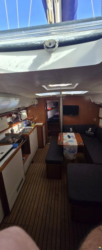 Beneteau Oceanis 40