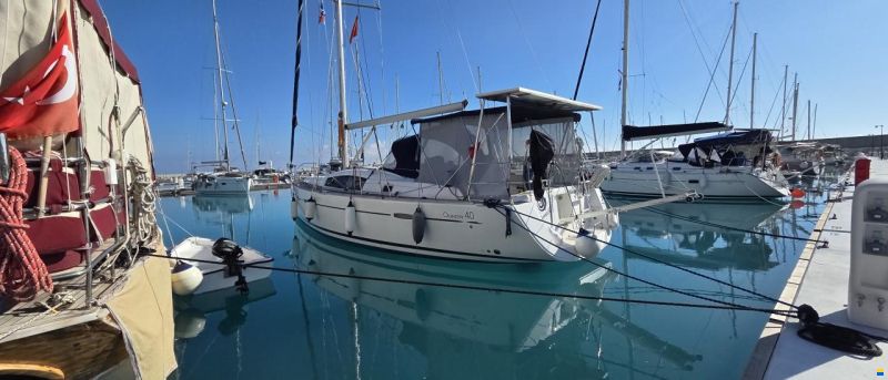 Beneteau Oceanis 40