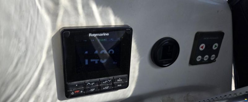 Beneteau Oceanis 40