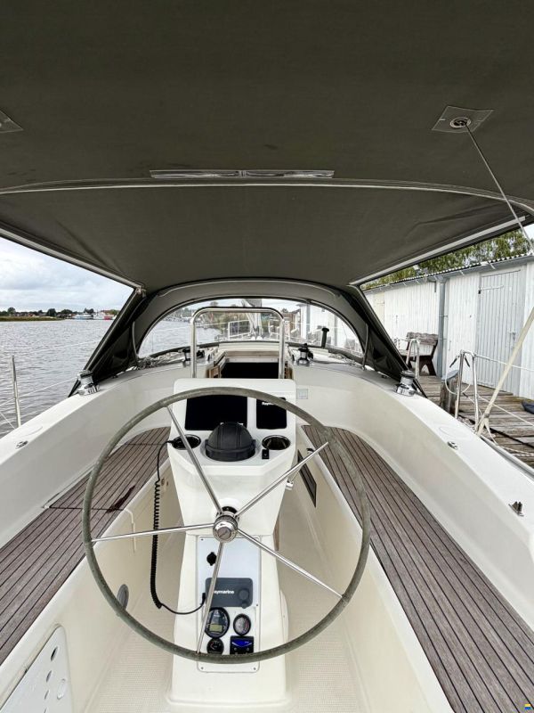Bavaria Cruiser 32