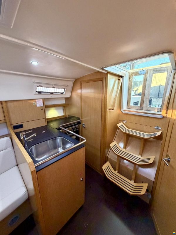Bavaria Cruiser 32