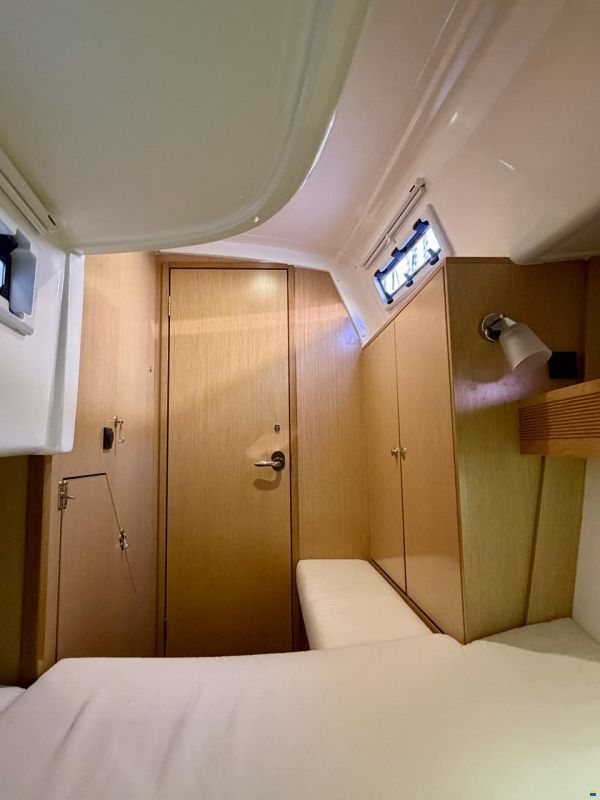 Bavaria Cruiser 32