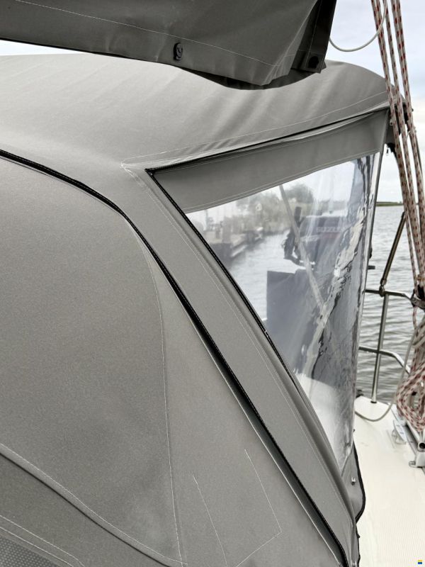 Bavaria Cruiser 32