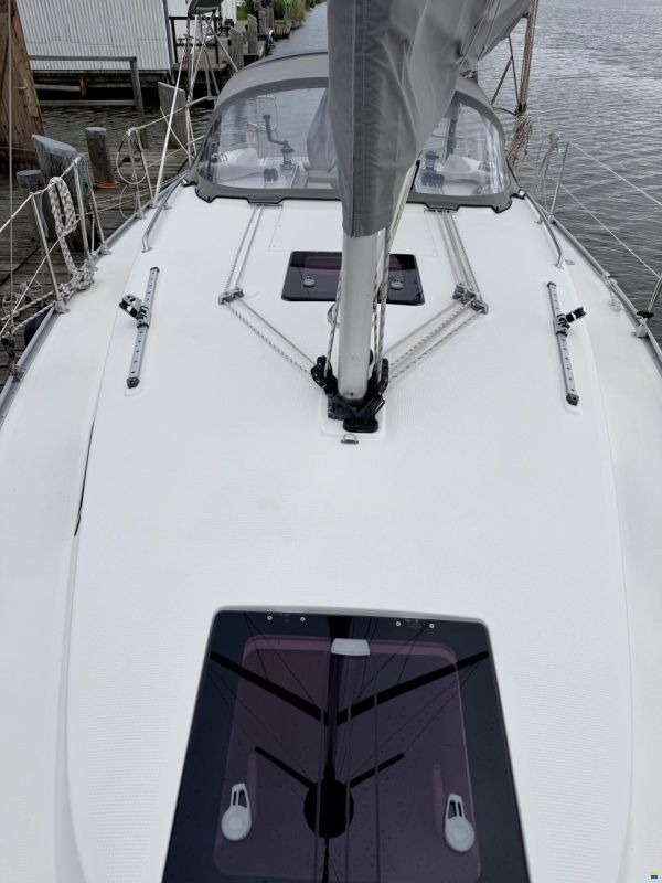 Bavaria Cruiser 32