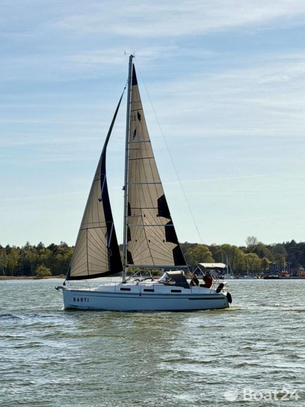 Bavaria Cruiser 32