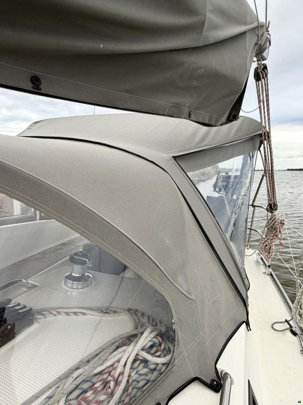 Bavaria Cruiser 32