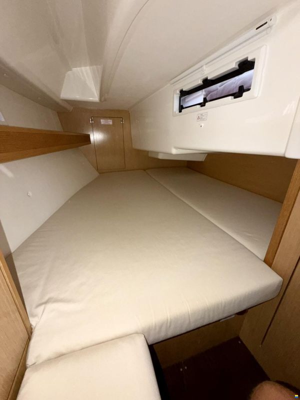 Bavaria Cruiser 32