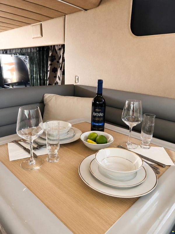 Azimut 71 Fly