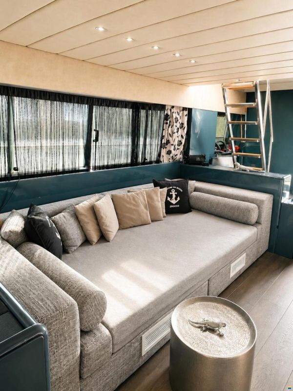 Azimut 71 Fly
