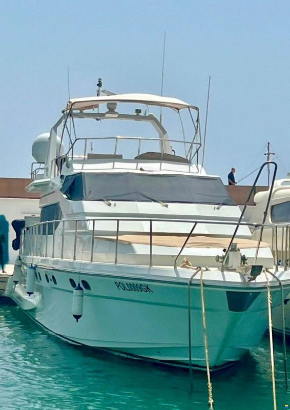 Azimut 71 Fly