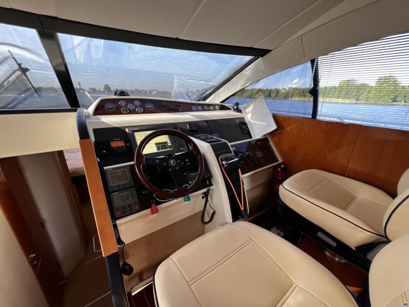 Fairline Phantom 46