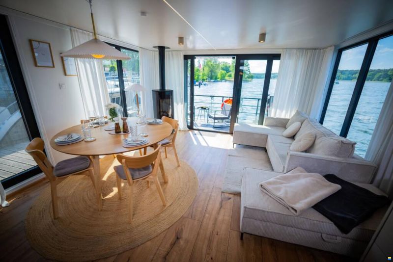 Woma Hausboot Wohnschiff D13